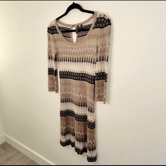 Guess-Bodycon Mid-Length Dress - Picture 3 of 6